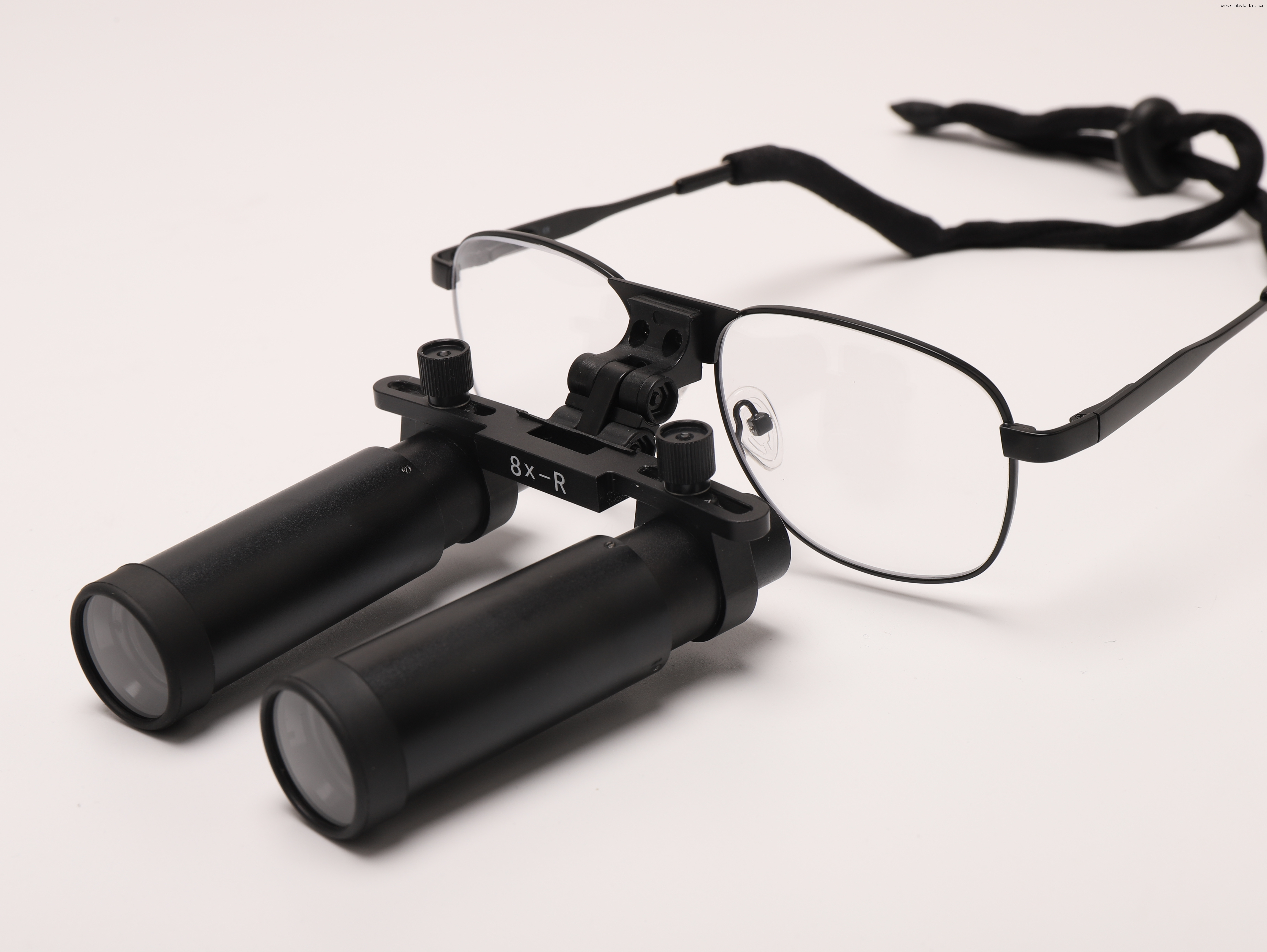 إطلاق العنان للدقة: عدسات مكبرة للأسنان لتعزيز الدقة السريرية