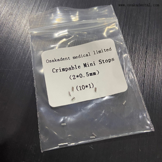 توقفات صغيرة مجعدة لتقويم الأسنان