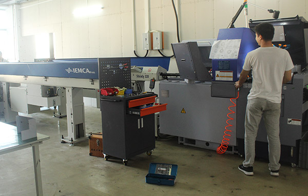 إنتاج قسم حول osakadengt