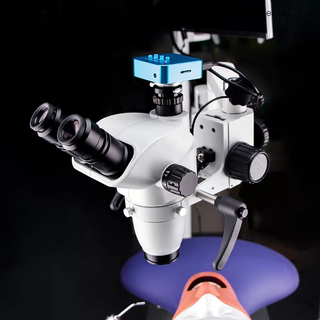 عيادة الأسنان تستخدم المجهر لوحدة كرسي الأسنان المثبتة