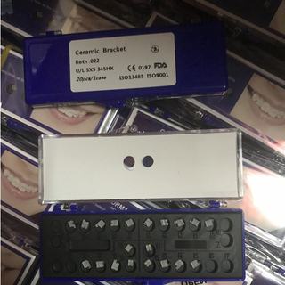 قوس تقويم الأسنان من السيراميك للبالغين