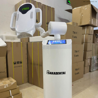 آلة تبييض الأرضية ذات العجلة