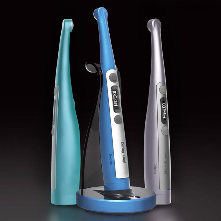 ضوء علاج ملون للأسنان لمدة ثانية واحدة