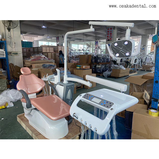 كرسي طبيب أسنان بتصميم جديد 