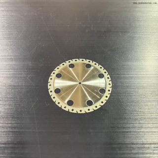 مختبر الأسنان يستخدم منشار الماس وتشكيل عجلة القرص 