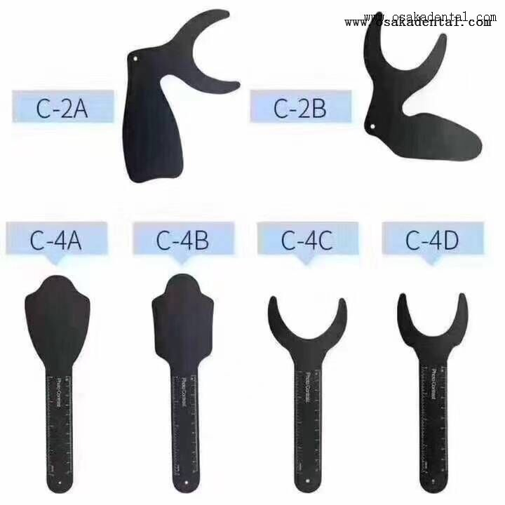 مادة قابلة للتعقيم بخلفية سوداء على النقيض من صورة الأسنان