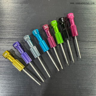 مفكات زراعة الأسنان الملونة