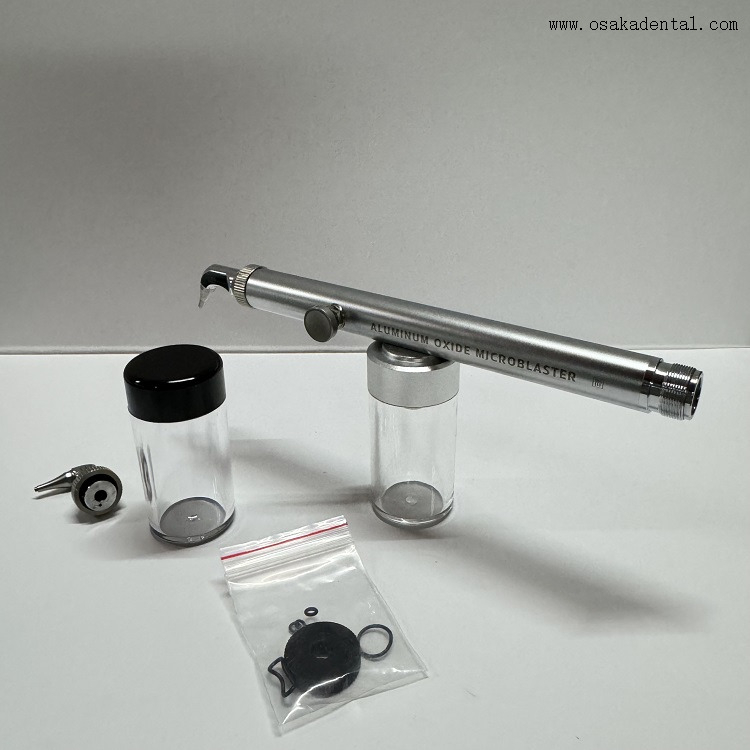 أداة كشط هواء أكسيد الألومنيوم للأسنان بمقبض نحاسي، فوهة فولاذية التنغستن، مع فوهتين، مع تبريد بالماء OSA-F298-A8