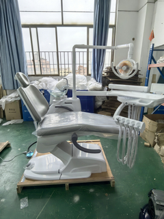 كرسي علاج الأسنان القياسي