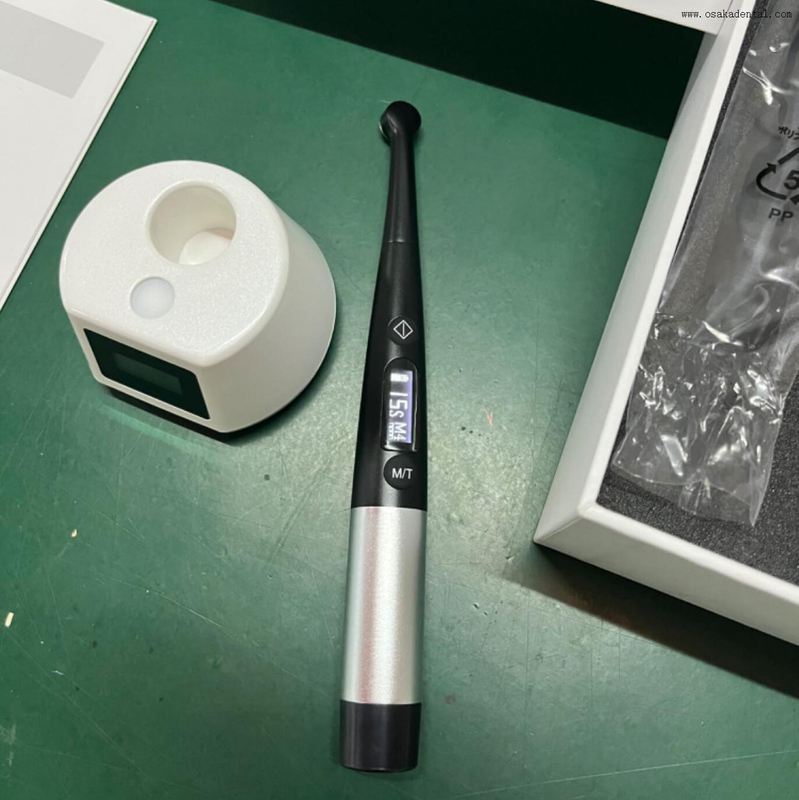 استخدام الأسنان الباندا علاج الضوء