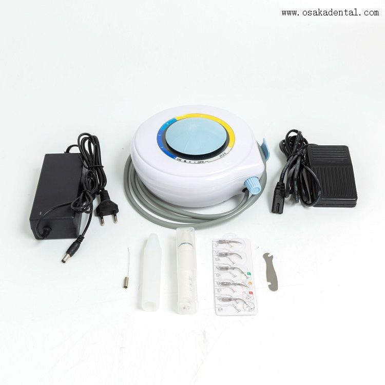 قشارة الأسنان بالموجات فوق الصوتية P7 LED مع قبضة قابلة للفصل