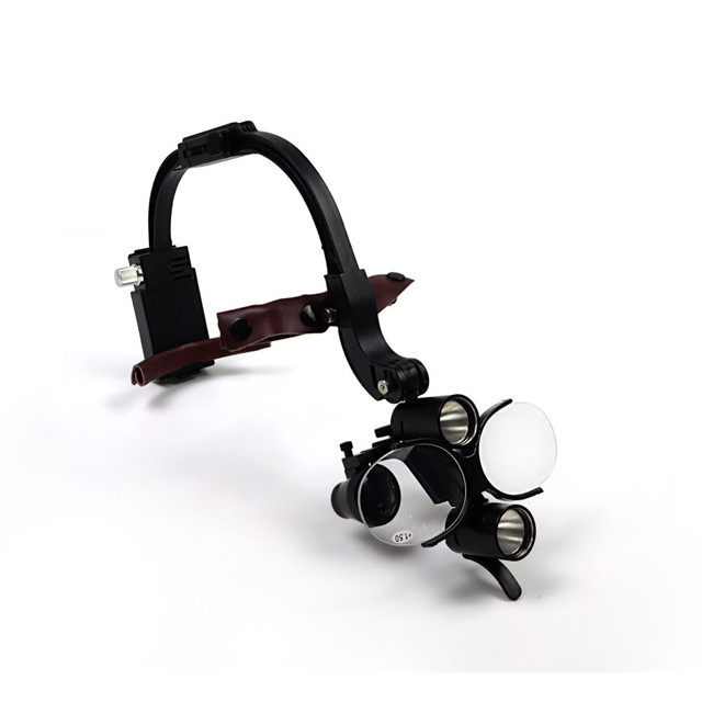 Loupes الأسنان الجديدة مع المصباح LED